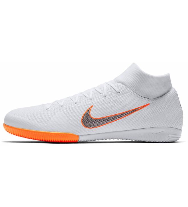 Nike SuperflyX 6 Academy IC AH7369-107